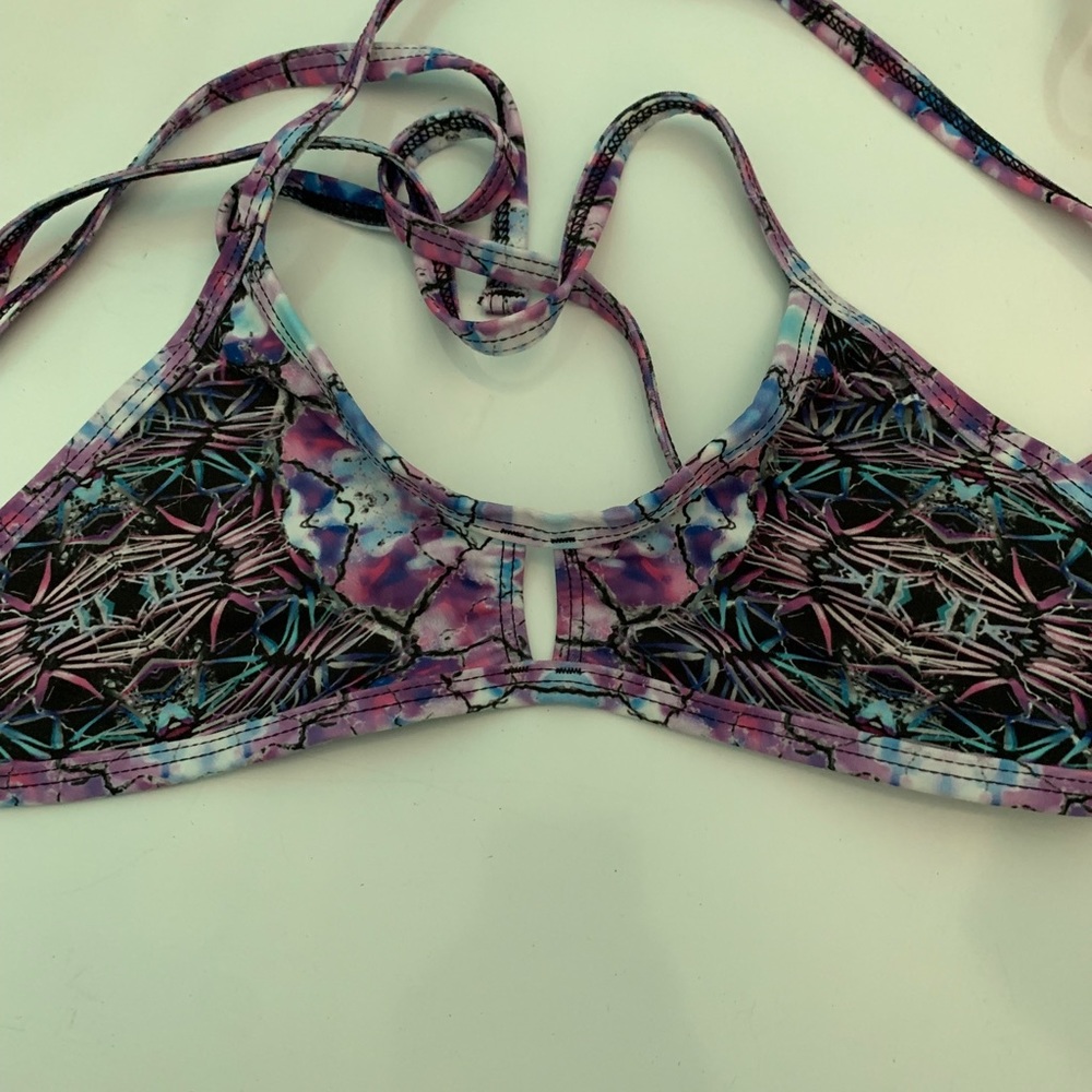 jolyn top